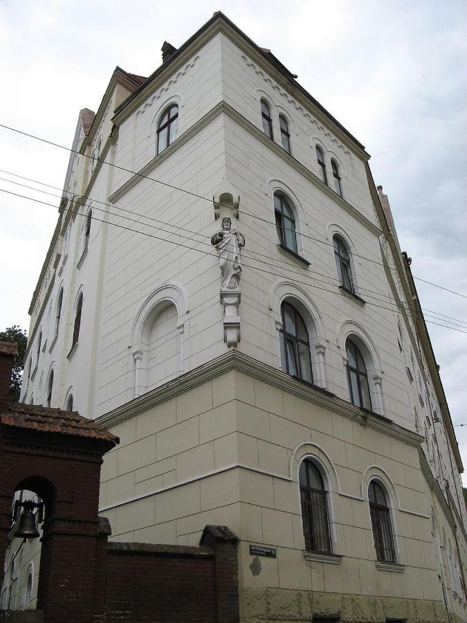 Вул Краківська 34 Не Далеко Від Ж Д Вокзалу Звітні Документи Apartment Lviv Ngoại thất bức ảnh